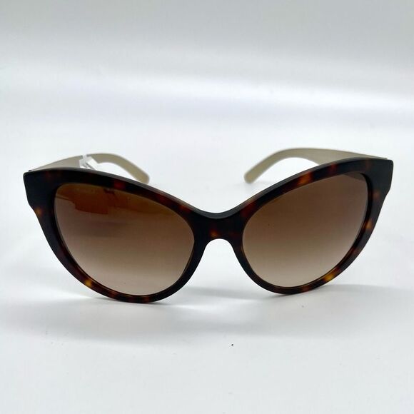 Burberry Sunglasses NWT - Picture 1 of 7